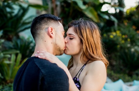 Leah Gotti sex gallery