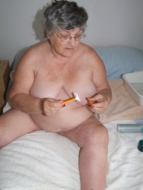 granny waxing