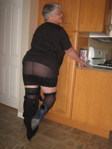 big butt mexican bbw granny maid