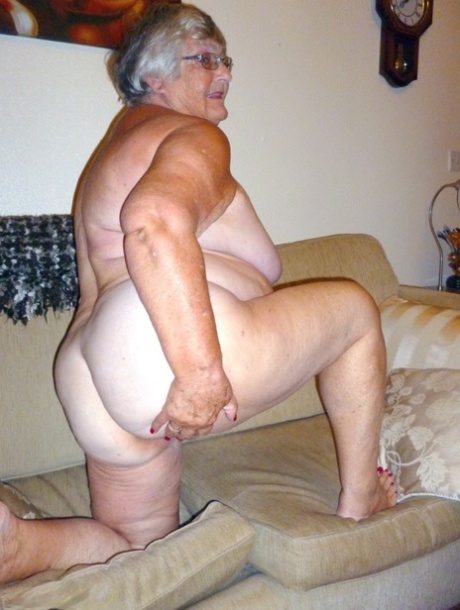 Grandma Libby naked pictures