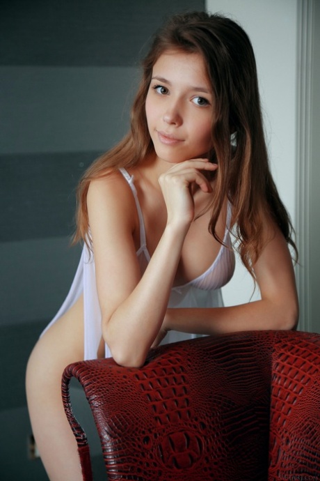 Mila Azul free images